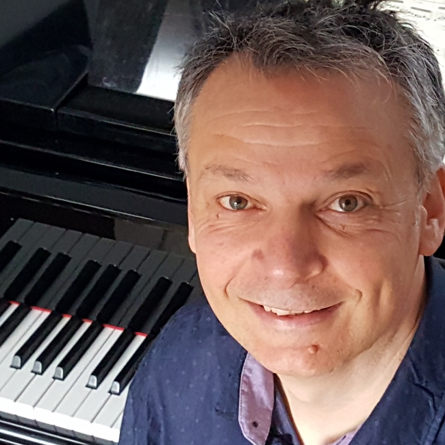 Mark van Hoof